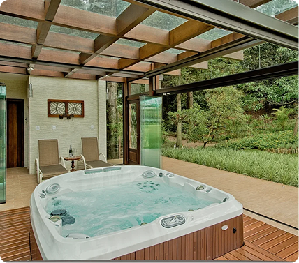 Aya Tatuamunha - Jacuzzi
